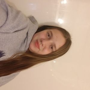 Meet your Posher, Lily